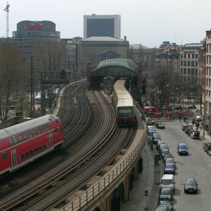 Berlin_SBahn_HackescherMarkt_east